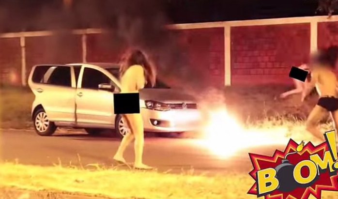 ��ҹ���܇��3P��������Ů�␺���@���ӸZ