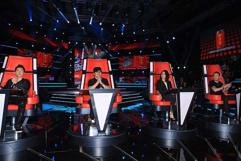 ���Ї���������һ���F(xi��n)��(ch��ng)���棬�������ҵ�4λ��(d��o)���������׳Αc�����g����Ӣ������