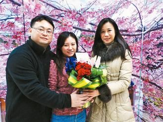 ���С�Ů�񡱻��� ������׷Ȣ��:Ȣ����������(�D)