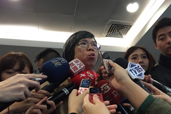 臺北成立應變中心一級開設 柯文哲進駐(臺媒圖) 臺北成立應變中心一級開設 柯文哲進駐(臺媒圖)