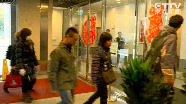 �_����(f��)�d�������y�Ҍ��f����(hu��)��120�f���_�ņ����M(f��i)�����_ý�D��