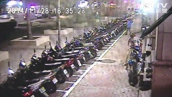 �_������Ů��͵�T�C܇���ӝM�ͺ�߀܇���ɷ����F�C�����_ý�D��