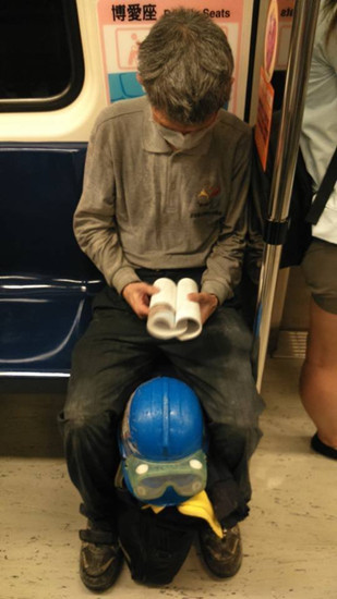 �L(zh��ng)�ߵ��F�ό�(zhu��n)�ĵ��^��xŮ���Є�(d��ng)����Ƭ���D��