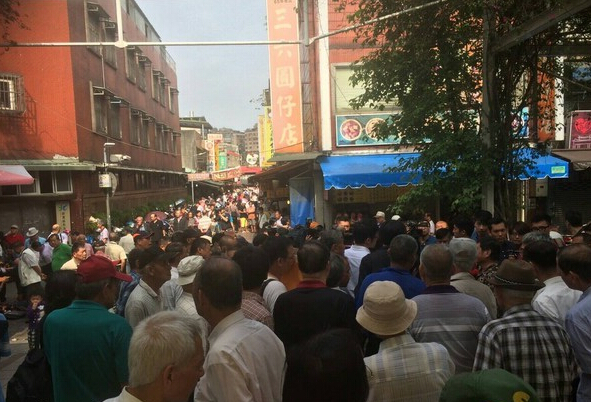 ���{���@�l(f��)���̚������󣬬F(xi��n)��ӿ�M(j��n)���������[�񱊡����|ɭ���D ӛ�ߌO�����z��