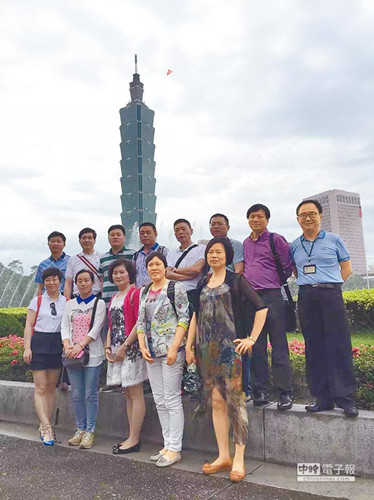 ����ׂ��߶ˈF���_12�����M��500�f�_��