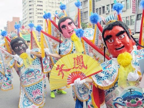 ��̫�ӻ������⹫�и��۲Ƚ����񱊇��^���D��