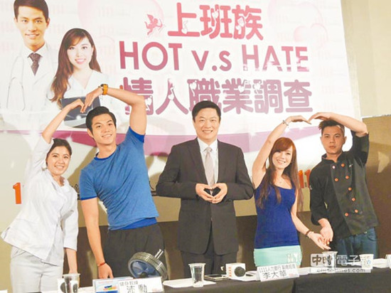 �{�飺�_����Ů��뽻���Č��������������