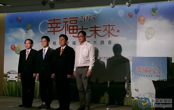 �_���h���Ҹ�ָ�����{�� ��ɏ�Z���_������