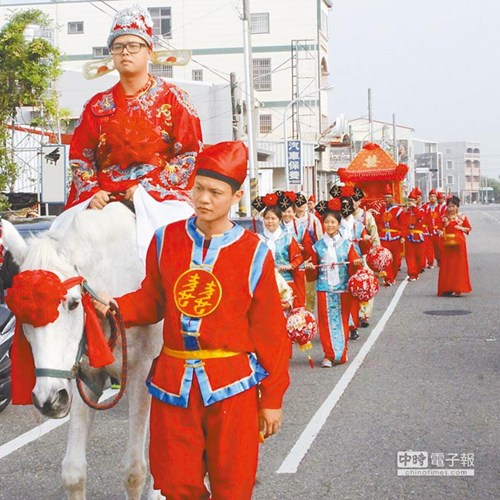 �_(t��i)�������T���RȢ����D��