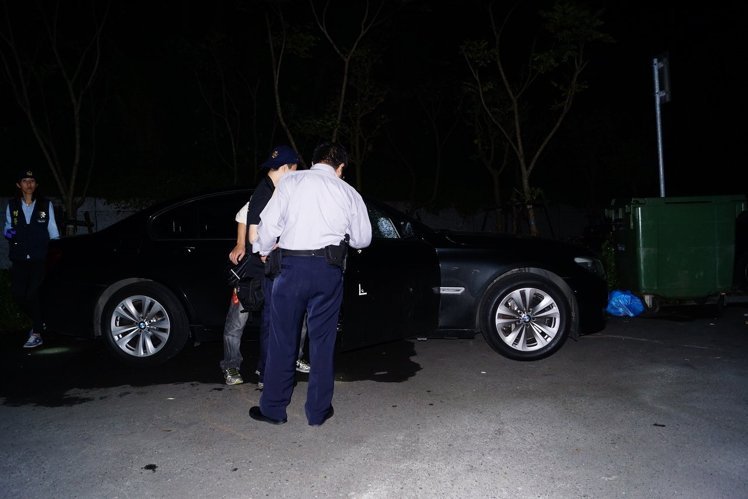 基隆男子暗夜遭槍手襲擊 右肩中彈鎖骨碎裂 基隆男子暗夜遭槍手襲擊 右肩中彈鎖骨碎裂