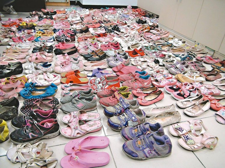 �_(t��i)���ӷ��ֺ��ܴ�� ͵�ϰ��pŮͯЬ"��Q��������"