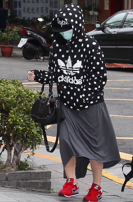 �m���������V:���_��Ѫ���Ͼ��o܇ ���ٔ�������