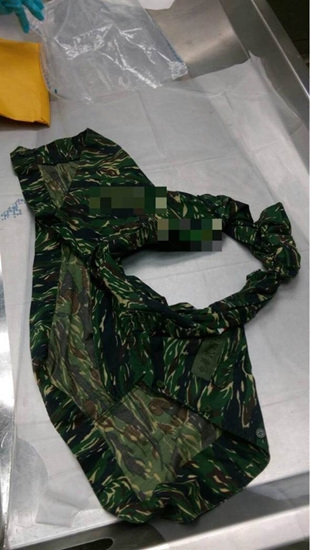 臺女軍官拍婚紗照前夕自殺男友悲痛不解(圖)