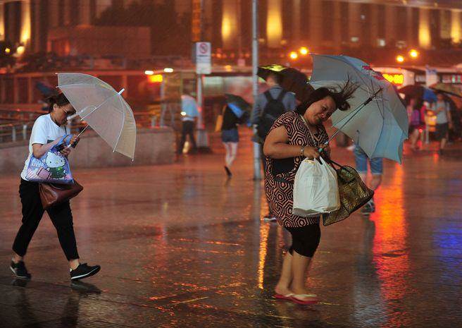 強臺尼伯特襲臺,7月8日已有20縣市8日停班停課 強臺尼伯特襲臺,7月8日已有20縣市8日停班停課