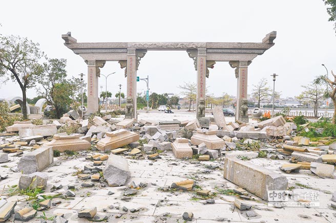 “莫蘭蒂”攜17級強風“轟炸”金門 房屋搖晃如地震 “莫蘭蒂”攜17級強風“轟炸”金門 房屋搖晃如地震