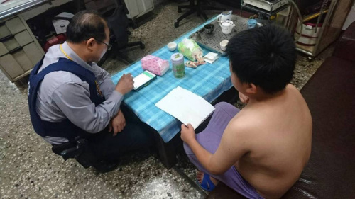 ������·߅�l�Fһ����ͯ��ಲ���� �s�o�����ɳ������_�����ψ�ӛ�����ڵ�/�z