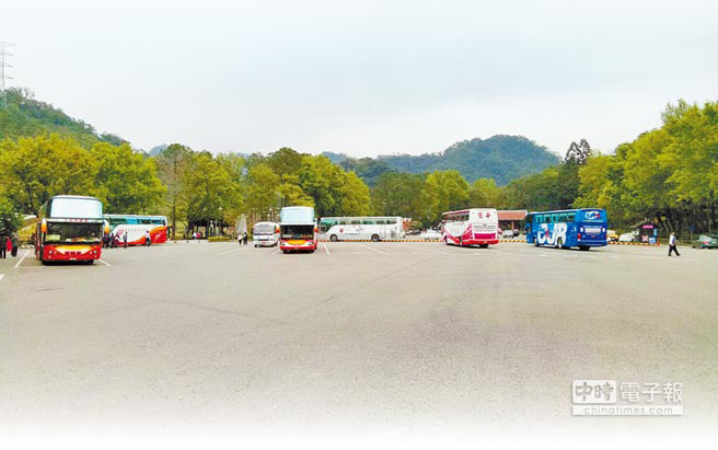 陸客不來,重創桃園觀光,光是慈湖1年就銳減100萬人次,平日停車場幾乎成空地 陸客不來,重創桃園觀光,光是慈湖1年就銳減100萬人次,平日停車場幾乎成空地