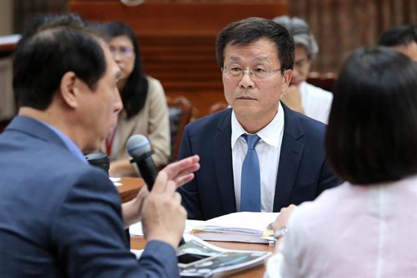 �_(t��i)���ʌm����Ժչ��"�Լ��_(k��i)��" "��ί"�Q(ch��ng)"�`���¼�"