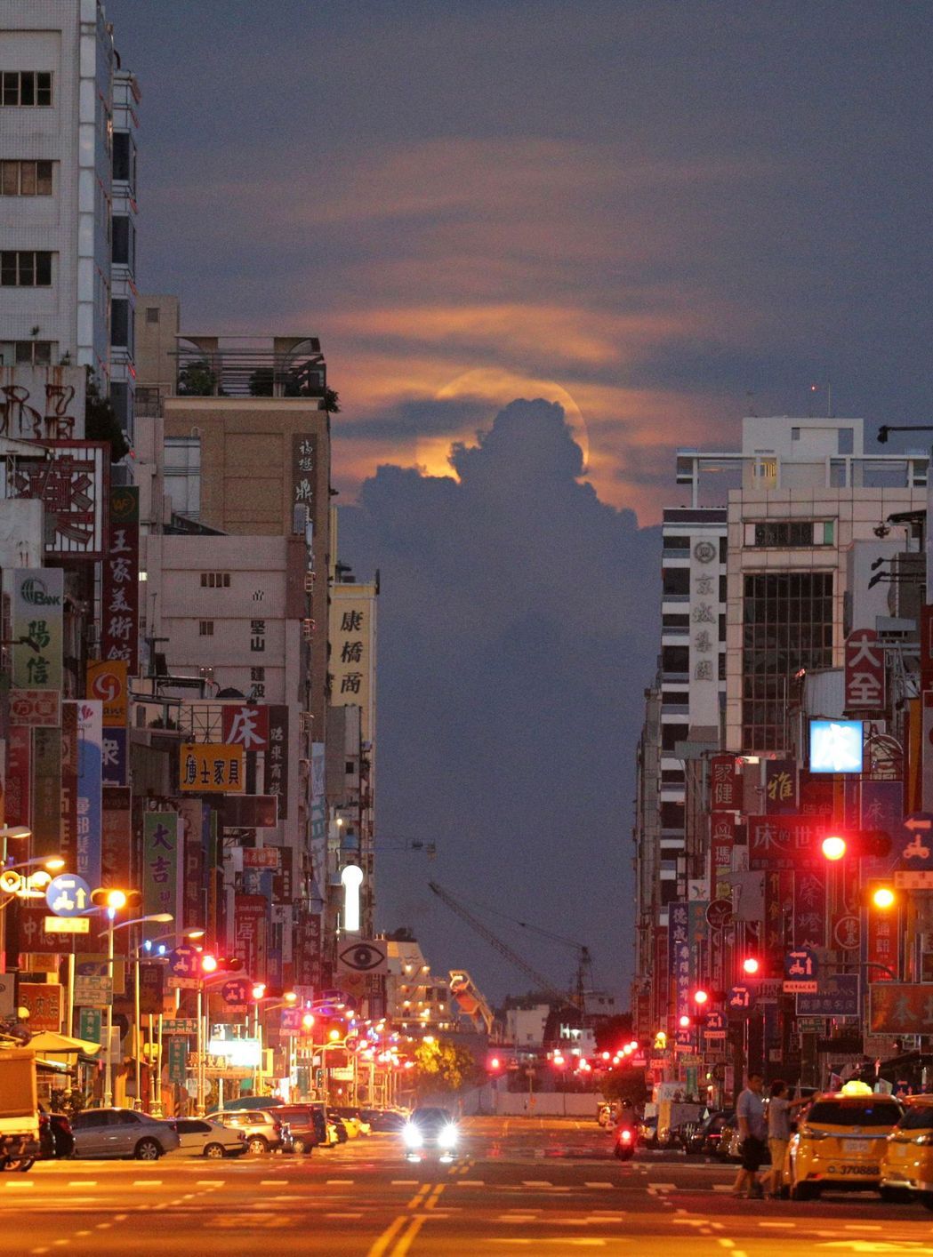 ���۽��^�F���ճ����¡������澰�y��һҊ���D��