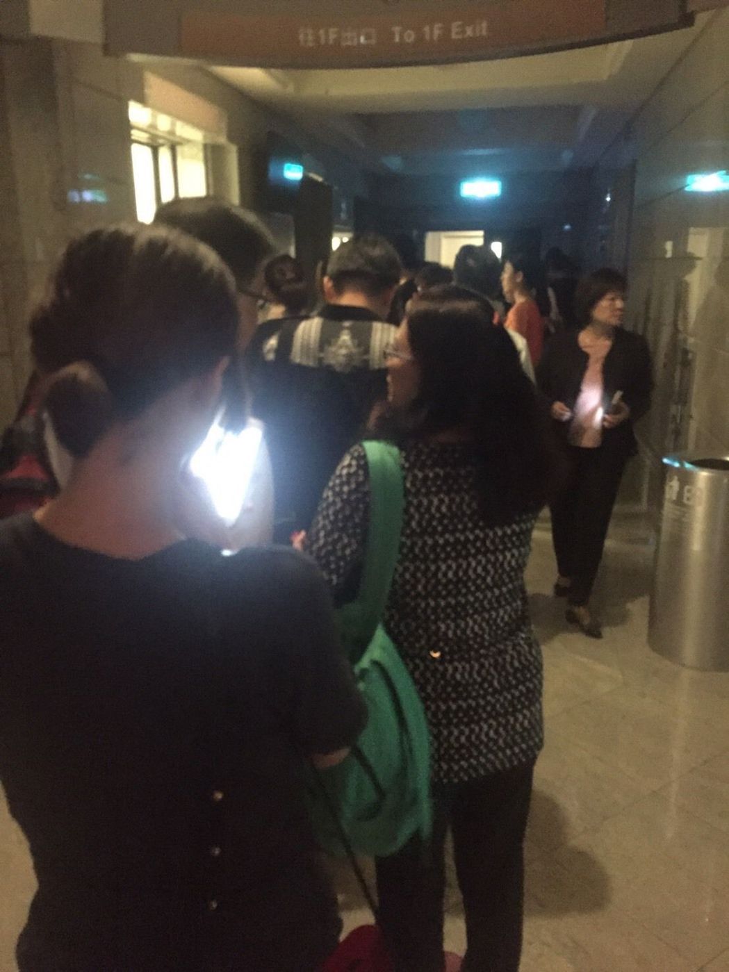 ͻ�l(f��)���_��17�h�д�Ҏ(gu��)ģͣ� �񱊣��_�����ˣ�