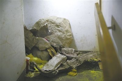 ���գ��˝�(j��)ɽ�f����ţ�`�����ļ�ɽ���_ʼ��������µĴ������϶ѝM�ǵ������´���ȫͨ������С�^(q��)�����M(j��n)�����D�����¾���(b��o)ӛ�� �ַ� �z