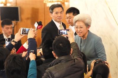 �˴�ɕ�(hu��)���g���e��15-16��(ch��ng)ӛ�ߕ�(hu��)�ؑ�(y��ng)ý�w�P(gu��n)��