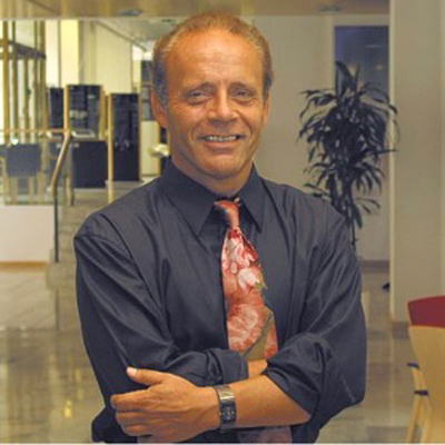 �DƬĬ�J���}