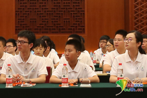 ��00��С�l���ҡ�������:�ÿƌW���cȼ�ഺ����