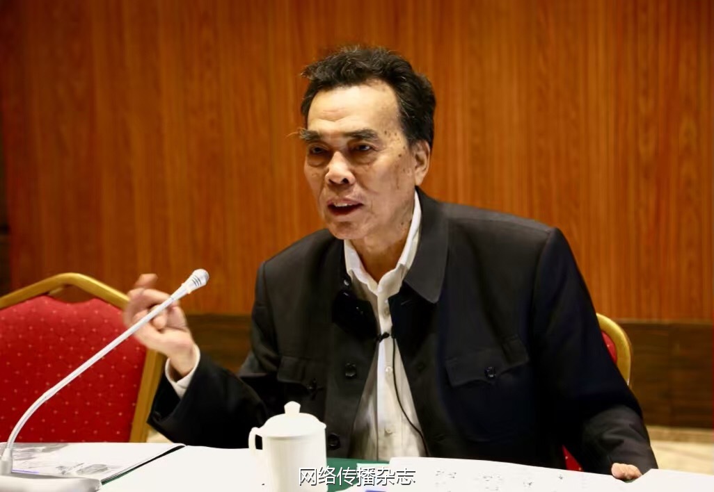 �_�_(k��i)��