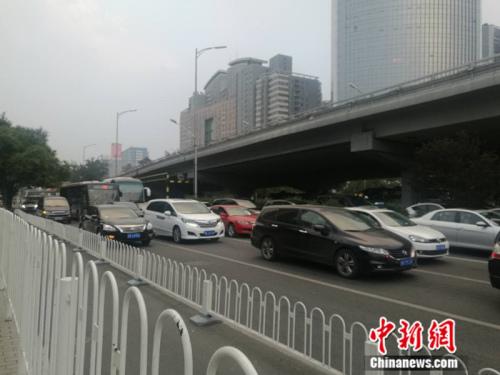 �c���M����һ�