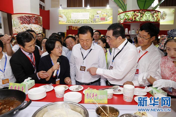 小雜糧的大飛躍——呂梁市縣領導率隊組團進京賣農貨的背后 小雜糧的大飛躍——呂梁市縣領導率隊組團進京賣農貨的背后