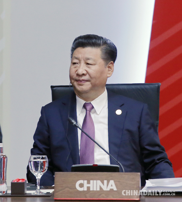 外媒:APEC利馬會議上,最耀眼最受關(guān)注的是他 外媒:APEC利馬會議上,最耀眼最受關(guān)注的是他