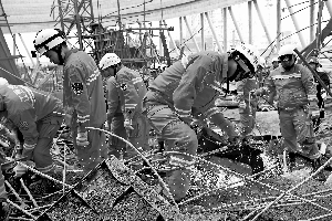 11��24�գ���Ԯ�ˆT���¹ʬF(xi��n)��(ch��ng)�M(j��n)���Ѿȡ����A��l(f��)