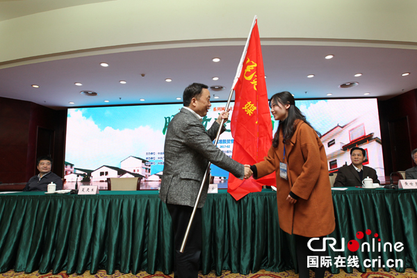 圖片默認(rèn)標(biāo)題