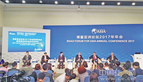 �۽�����Փ������һ��һ·�����I�^�򽛝�����