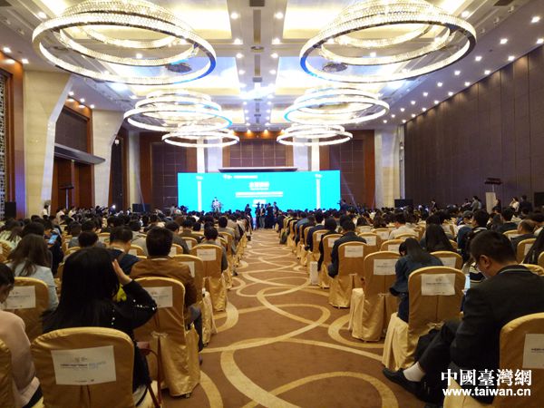 ���ƵZ�^�M������?�۽��󔵓���2017�������������ărֵ�c�W�j��Ԫ����������Փ�����F��e��