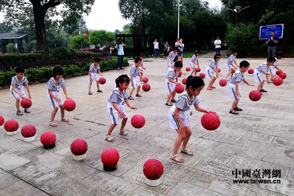 ȫ���Wý�۽��������� �_���Ļ�֮��̽���vʷ���N