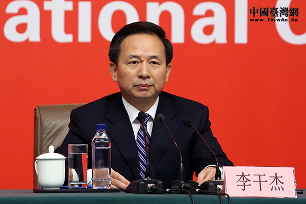 �h�����o���h�M��ӛ�����L��ɽ�