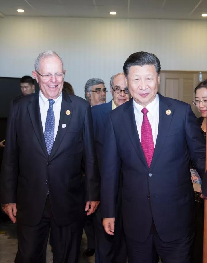 出訪第一天:習主席忙到夜里11點才回酒店 出訪第一天:習主席忙到夜里11點才回酒店