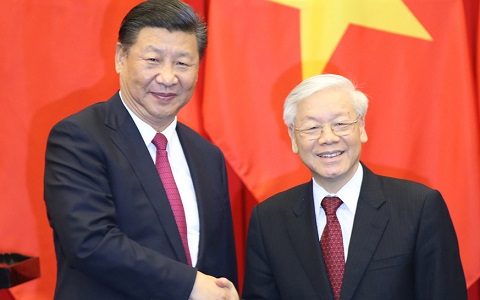 ��(x��)��ƽͬԽ�����뿂��ӛ����e�Е�Մ