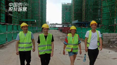 唐武瓊在工地工作時的照片(受訪者供圖)