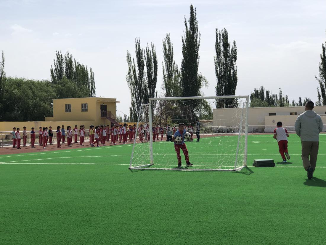 �߿��߿˴�С�W(xu��)�����ӂ��������w���n��