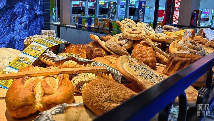 �r������ح�ġ��傀һ���x����(x��)��ƽ���M(j��n)�����_Ļʽ�ϵ���ּ���v