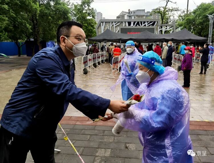 ����ס����������տ옷��