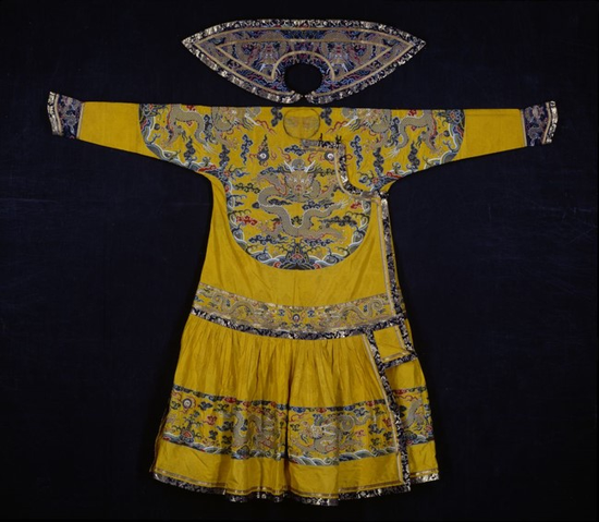 ��һ̖չ�d�������ʵ��ļ������Ĳ��ƽ����y�Іγ���