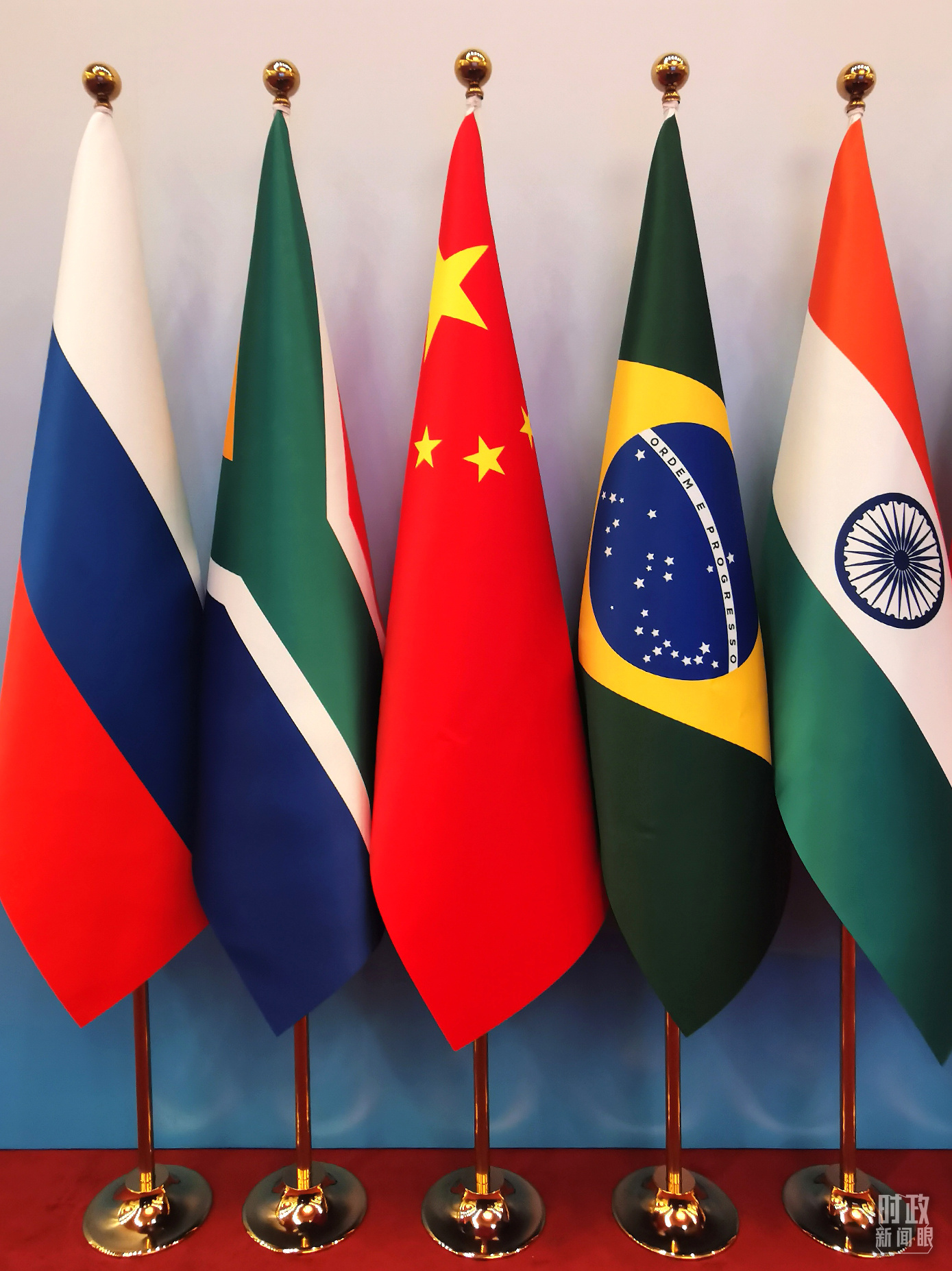 �r������ح�ڽ�u����F(xi��n)������(x��)��ƽ���{(di��o)�@�����������P(gu��n)��Ҫ