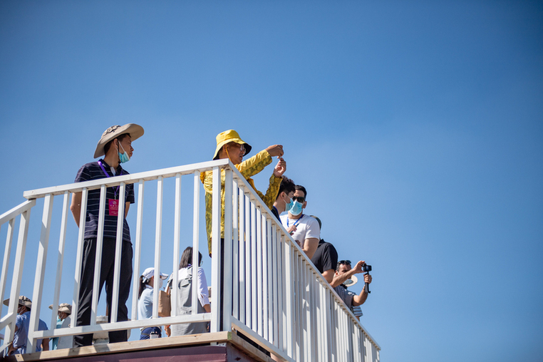 ���Ї��мs��ˮɳһɫɳ���� ���B������˼?x��)w