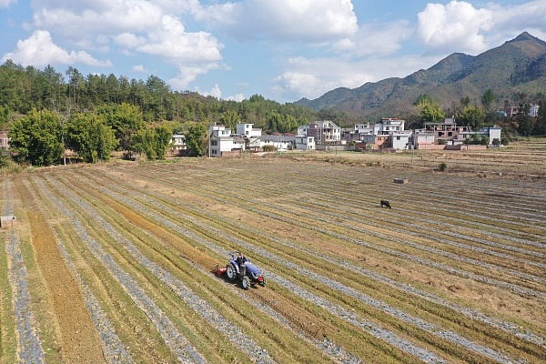 ���`�r�r��ؓ�� ��M�ҵ�һ����@���_ʼ��