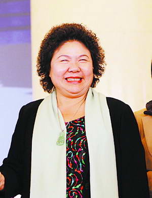 高雄市長陳菊:民進黨世代交替是自然成形的 高雄市長陳菊:民進黨世代交替是自然成形的