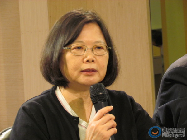 ��Ӣ���N��Ļ�ŏ����܇�����t ���M�ж����X�����g